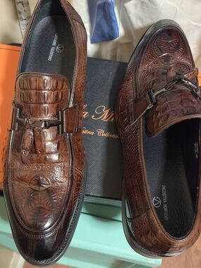Brown Croc-Embossed Men's Slip-On Loafers